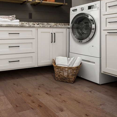 Washing machine on hardwood - Home Design of Hastings in Hastings, MN